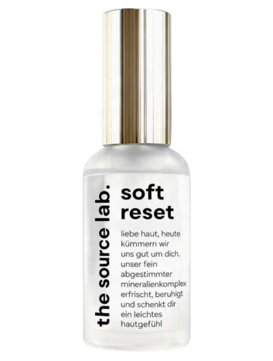 soft reset | Highly mineral skin spray for intensive moisture and protection of the skin barrier | 50ml