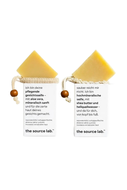 Vorteilspaket mit zwei NATURSEIFEN von THE SOURCE LAB, inklusive Peelingbeutel, 200g, natürliche Pflege für Haut und Körper